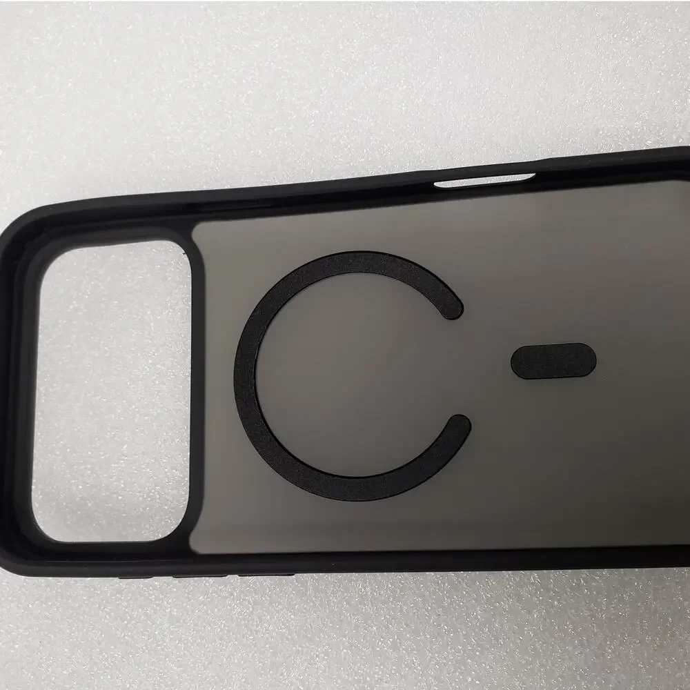 Supfine Magnetic Matte Case for iPhone 17 Pro Max - Black Translucent Cover